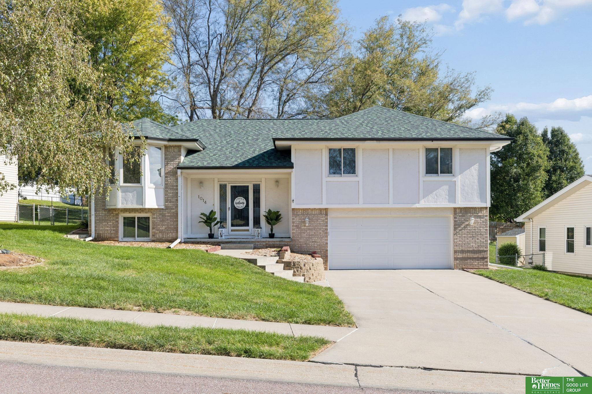 Haverford Dr, Papillion, NE 68046