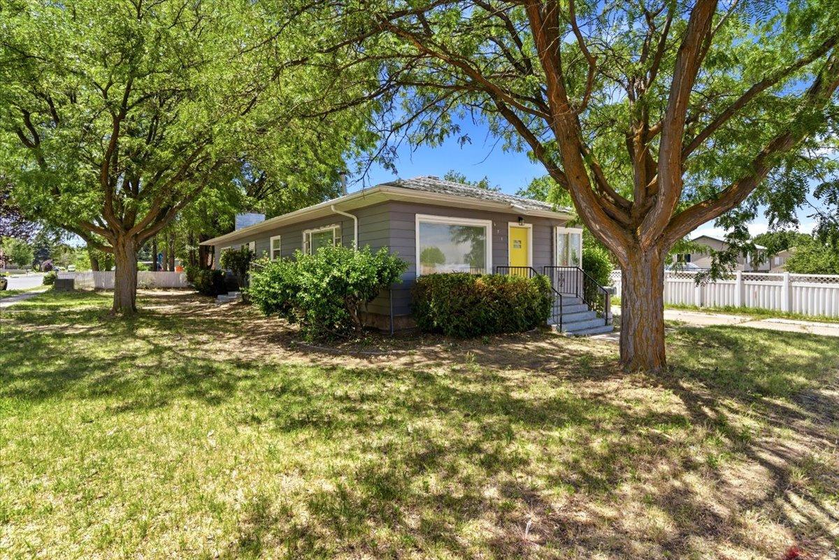 W 1800 N, Clearfield, UT 84015