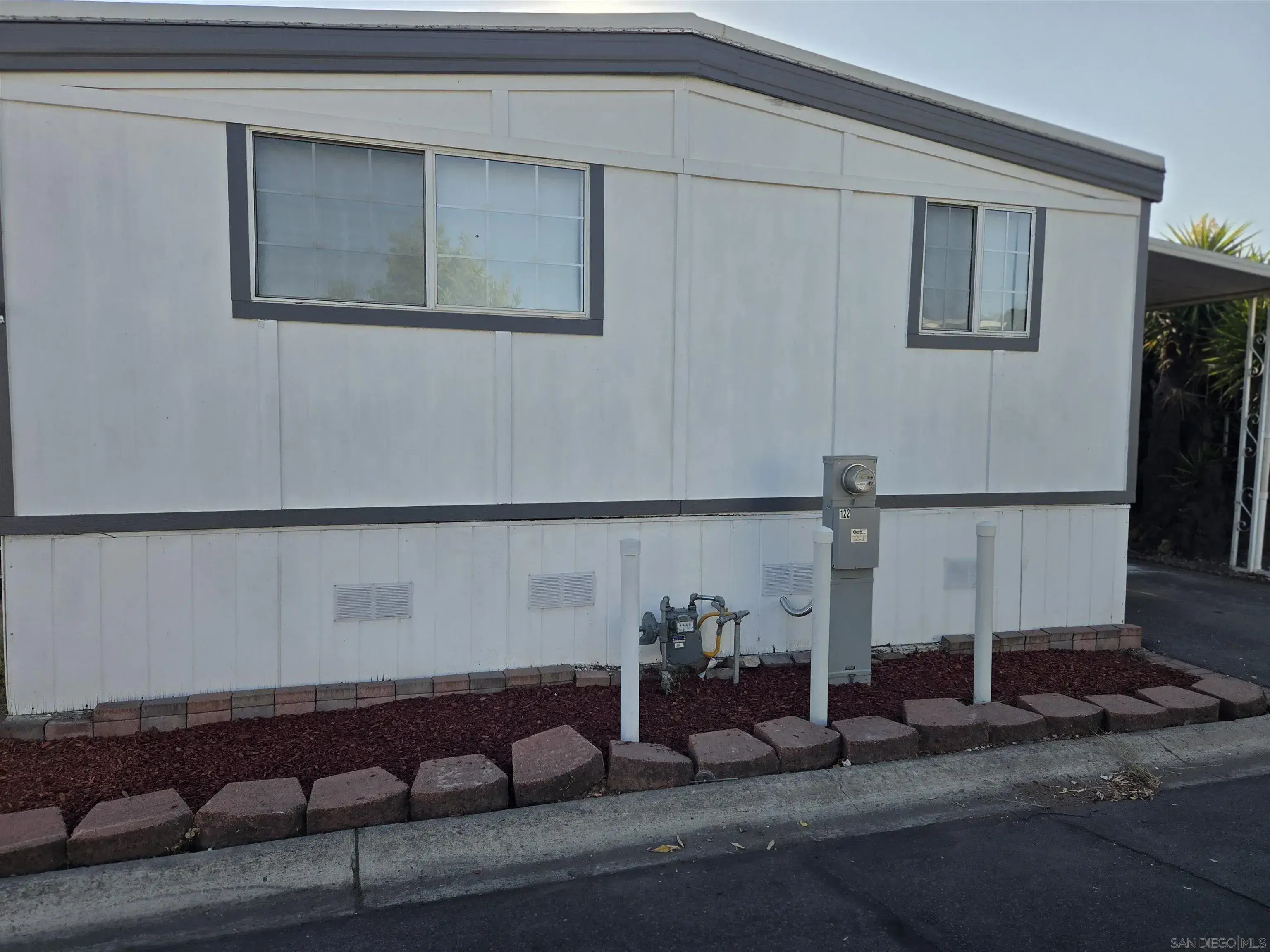 E Valley Pkwy, Escondido, CA 92027