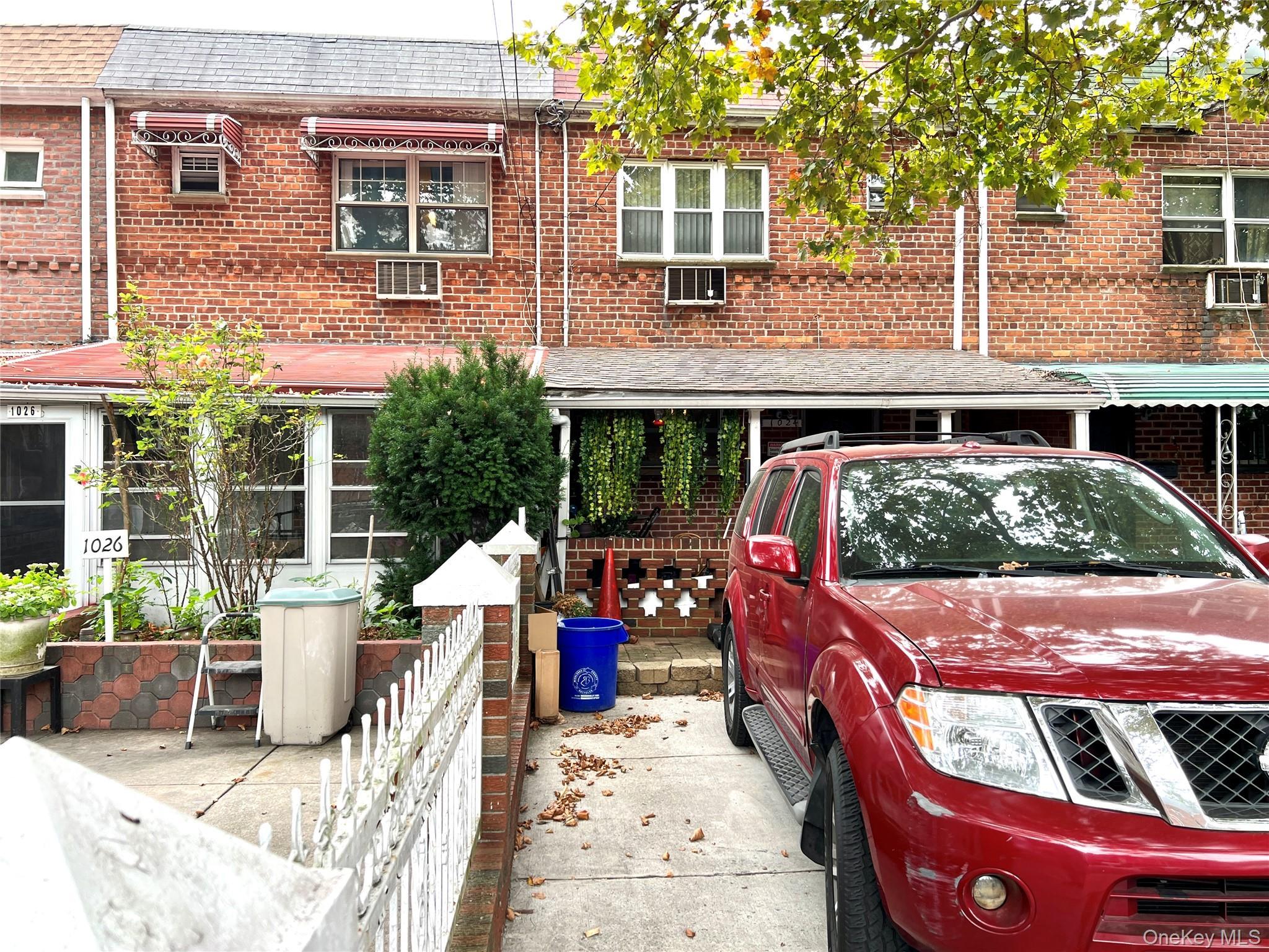 Hendrix St, Brooklyn, NY 11207
