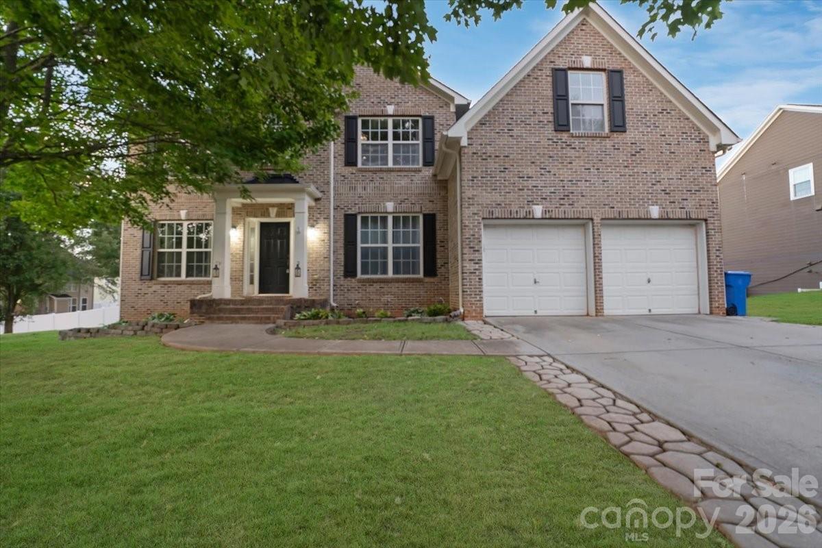 Steeplechase Ave, Mooresville, NC 28117