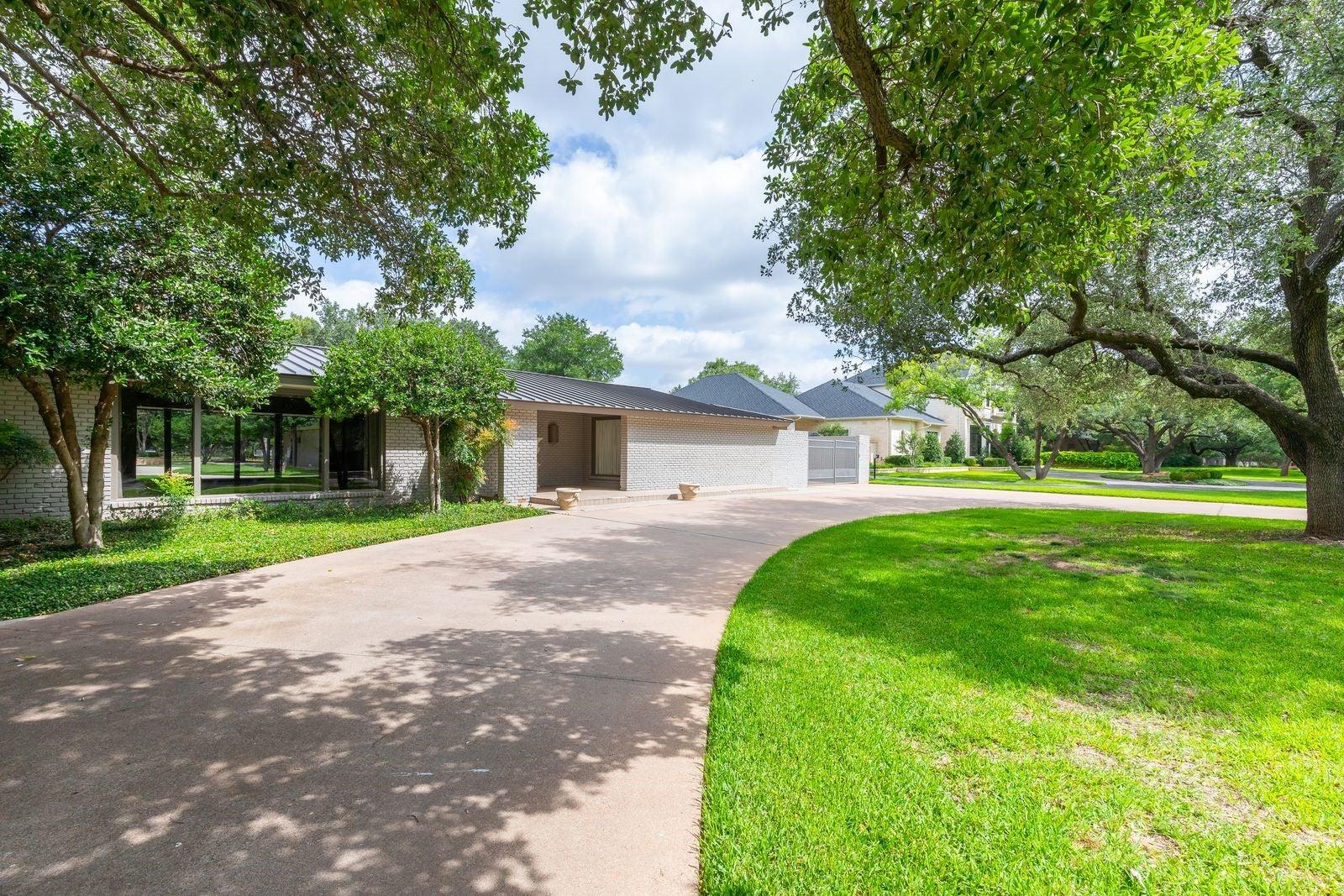 River Oaks Rd, Abilene, TX 79605