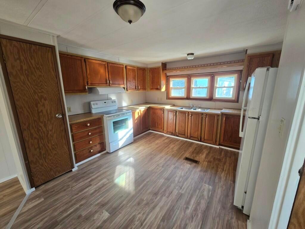 Sweet Fern Dr, Greenbush, ME 04418