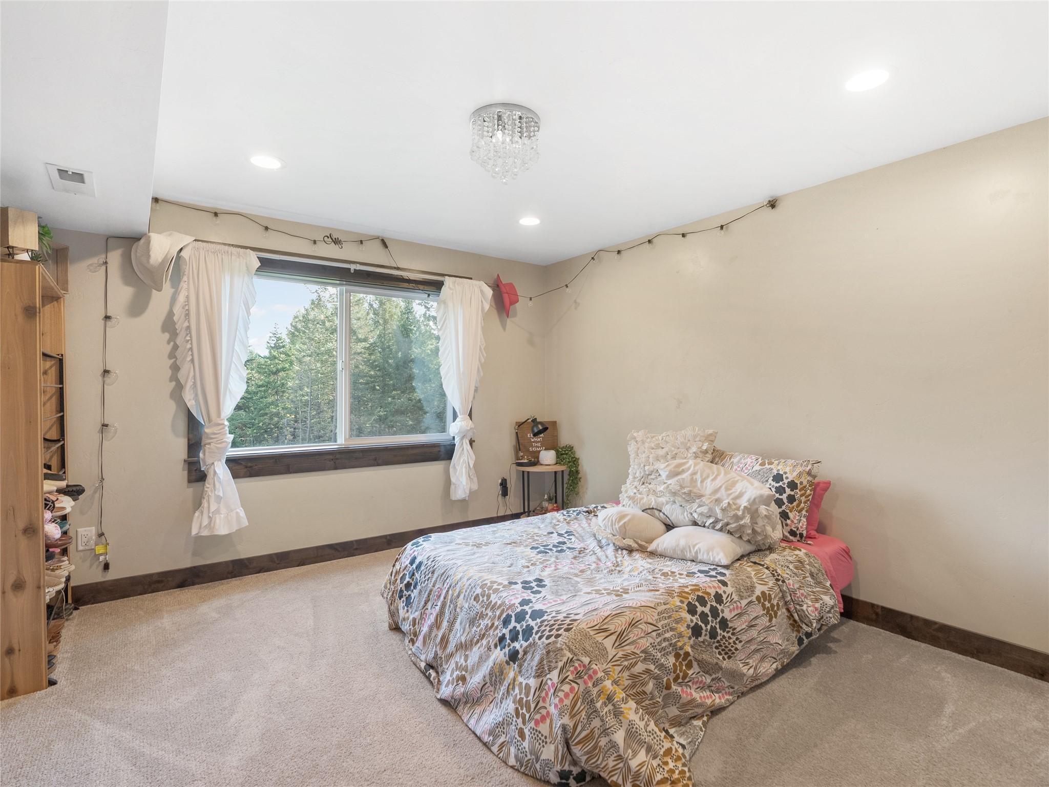 Stagecoach Dr, Whitefish, MT 59937