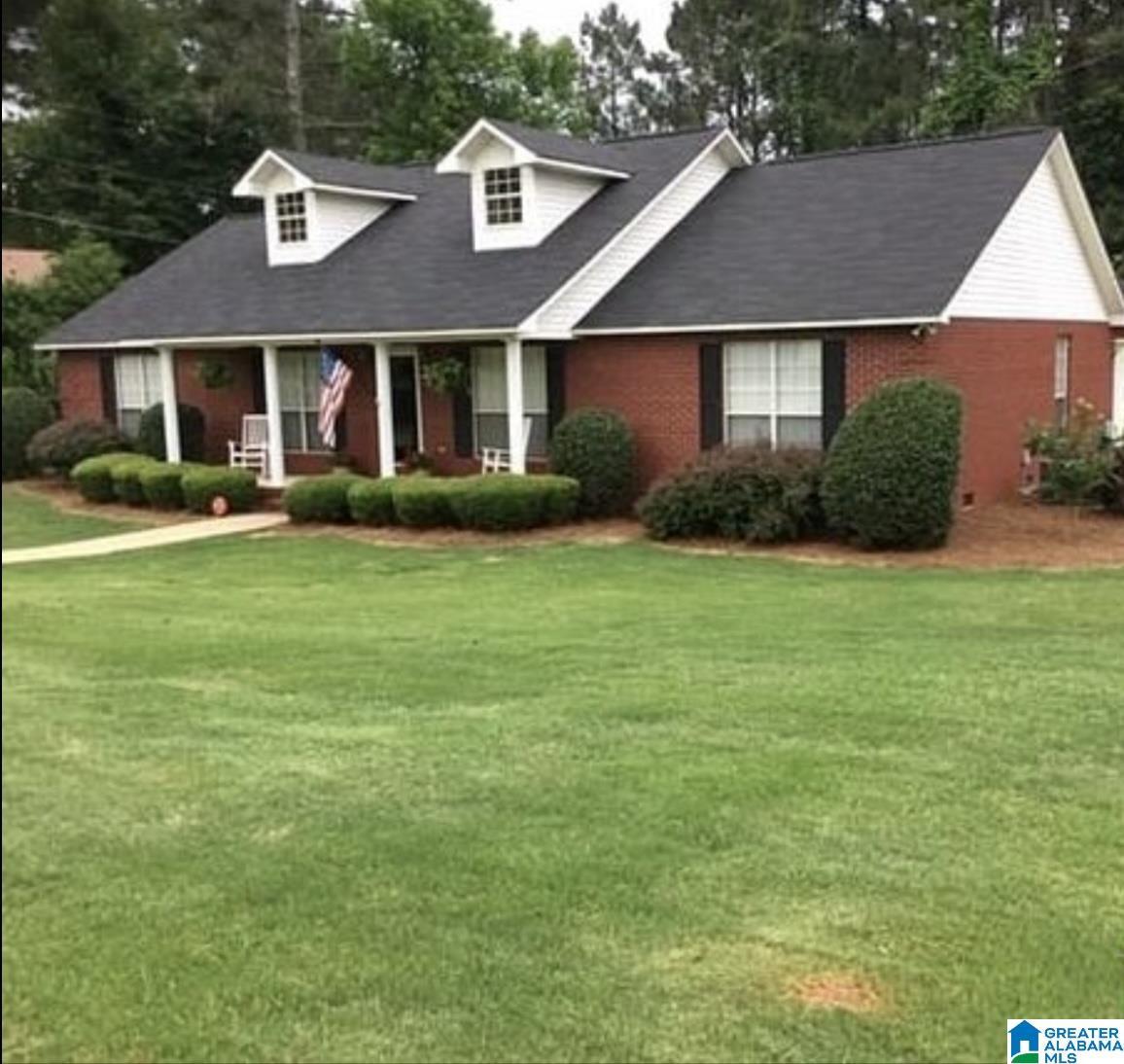 Sedgefield Dr, Sylacauga, AL 35150