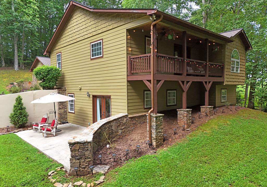 Smithfield Ln, Young Harris, GA 30582