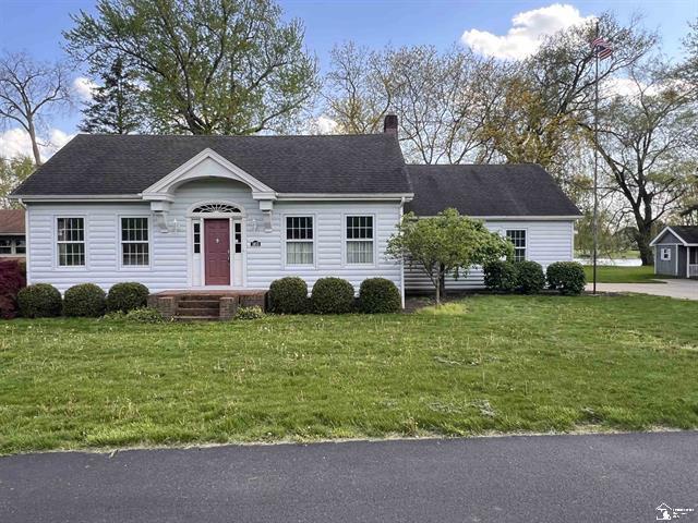 N Custer Rd, Monroe, MI 48162