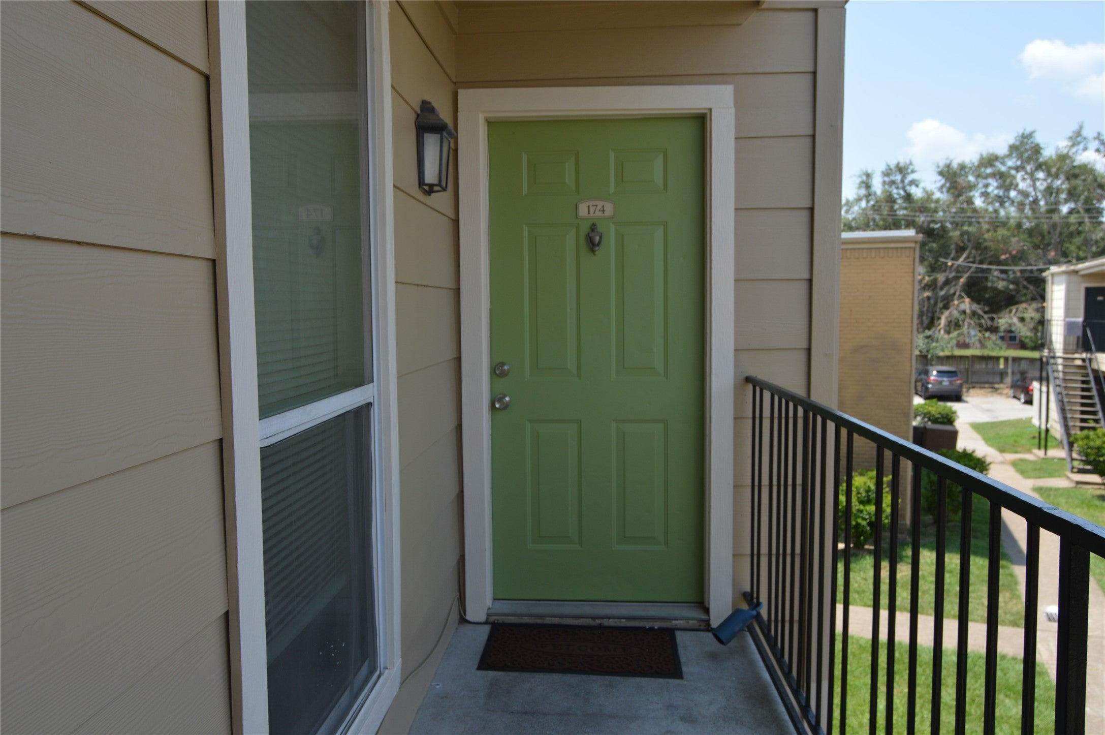 Creekbend Dr, Houston, TX 77071