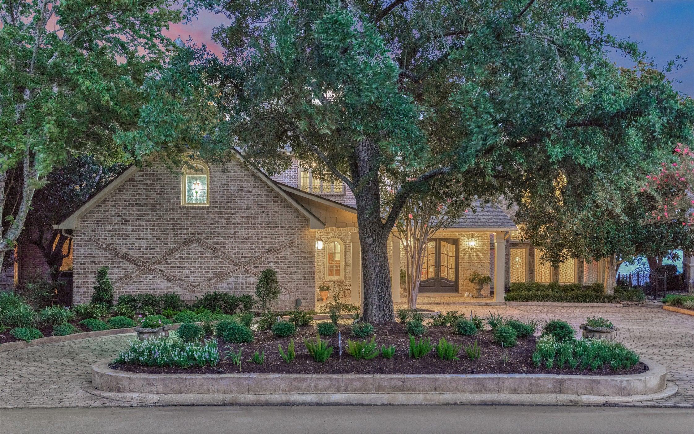 W Shore Ln, Montgomery, TX 77356