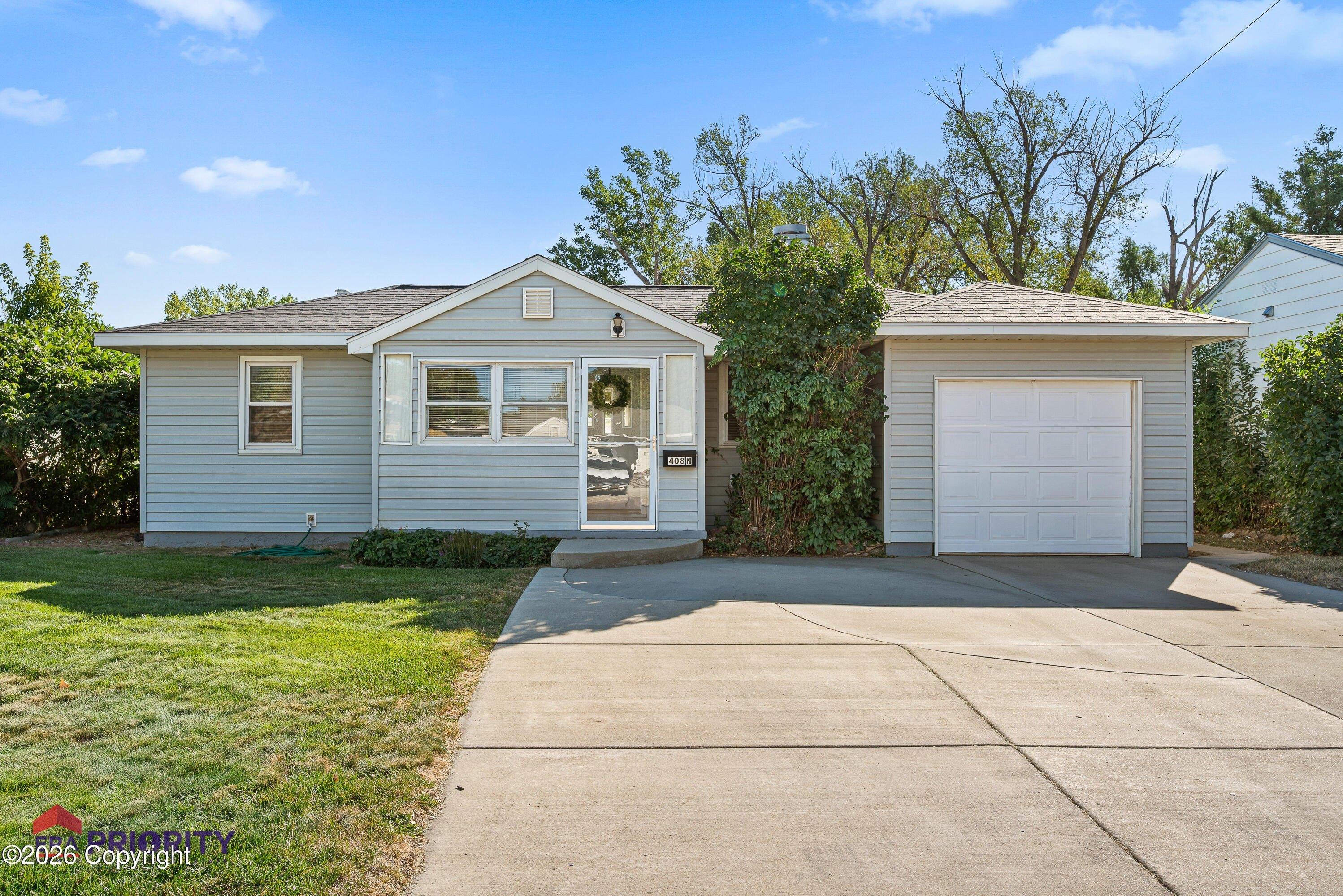 N Brooks Ave, Gillette, WY 82716