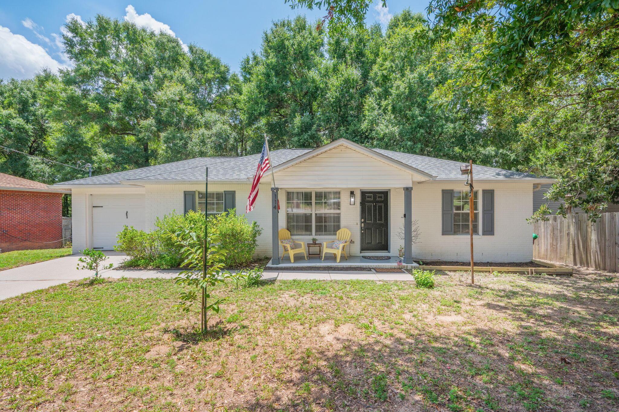 Jeff Dr, Crestview, FL 32536
