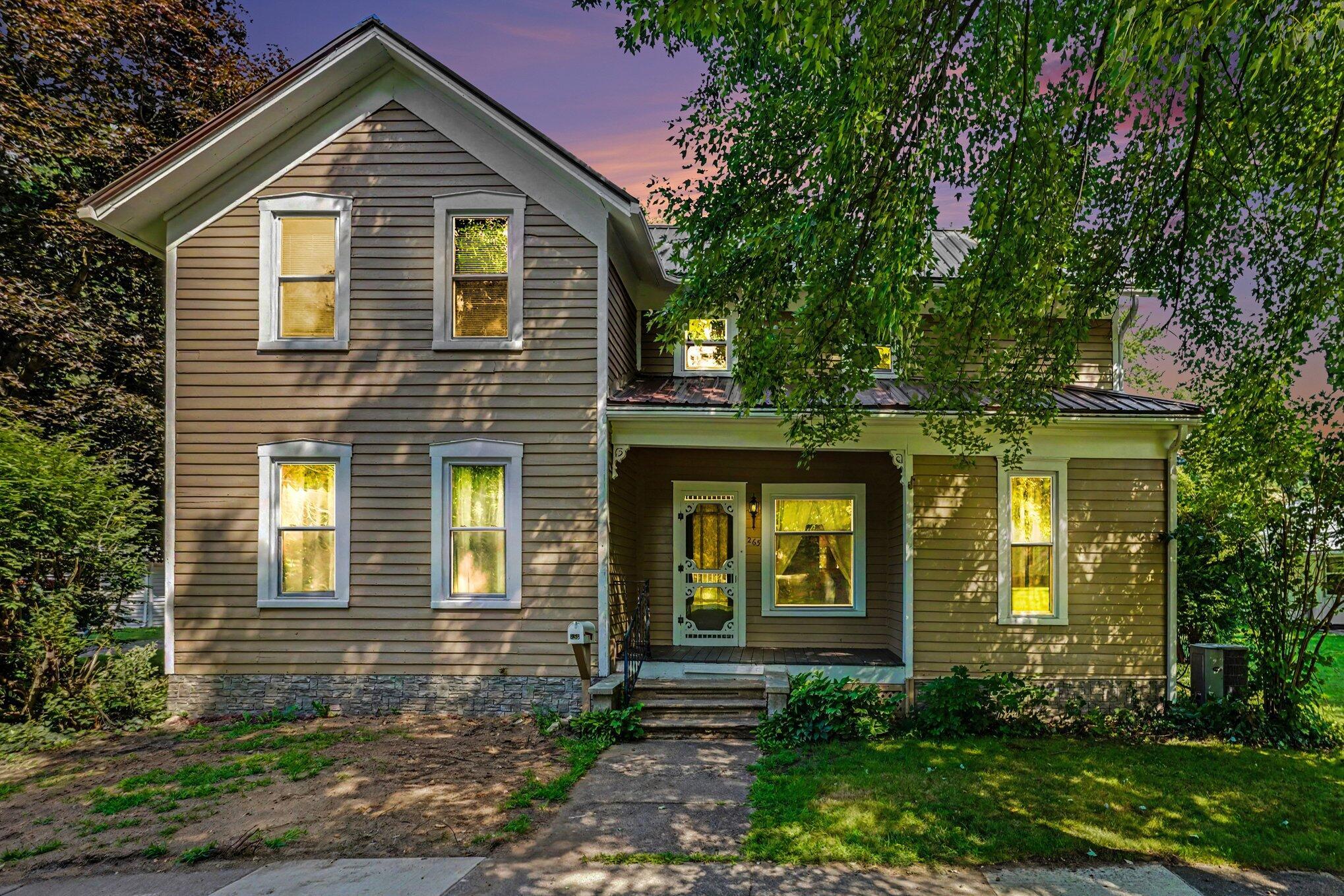 E 4th St, Constantine, MI 49042