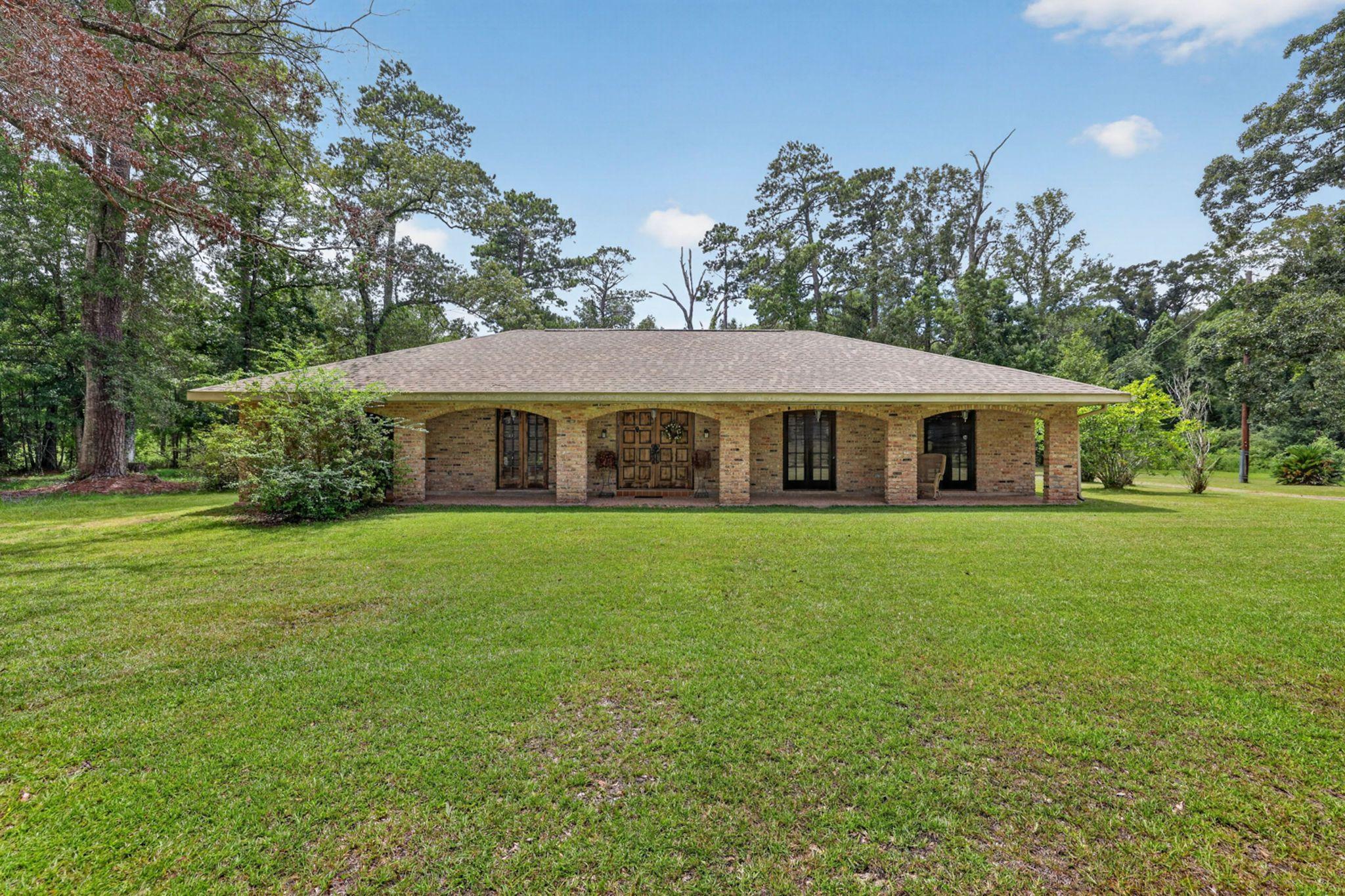 Crown Drive Ext, Ponchatoula, LA 70454