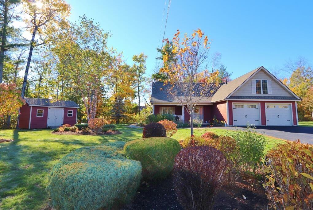 Chickadee Ln, Hampden, ME 04444