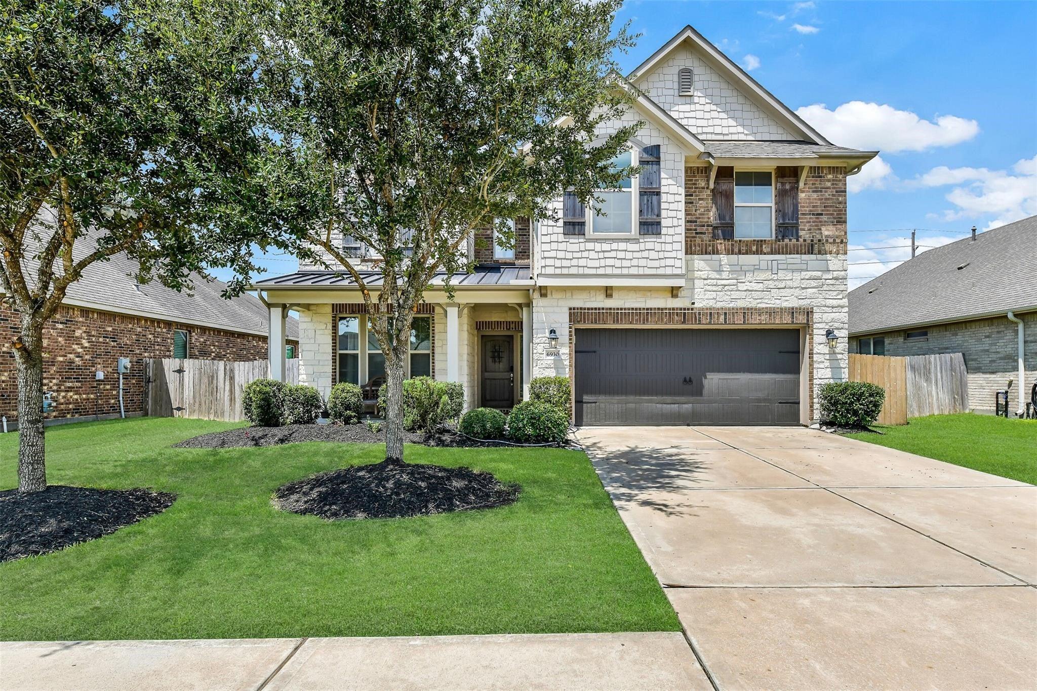 Water Glen Ln, Manvel, TX 77578