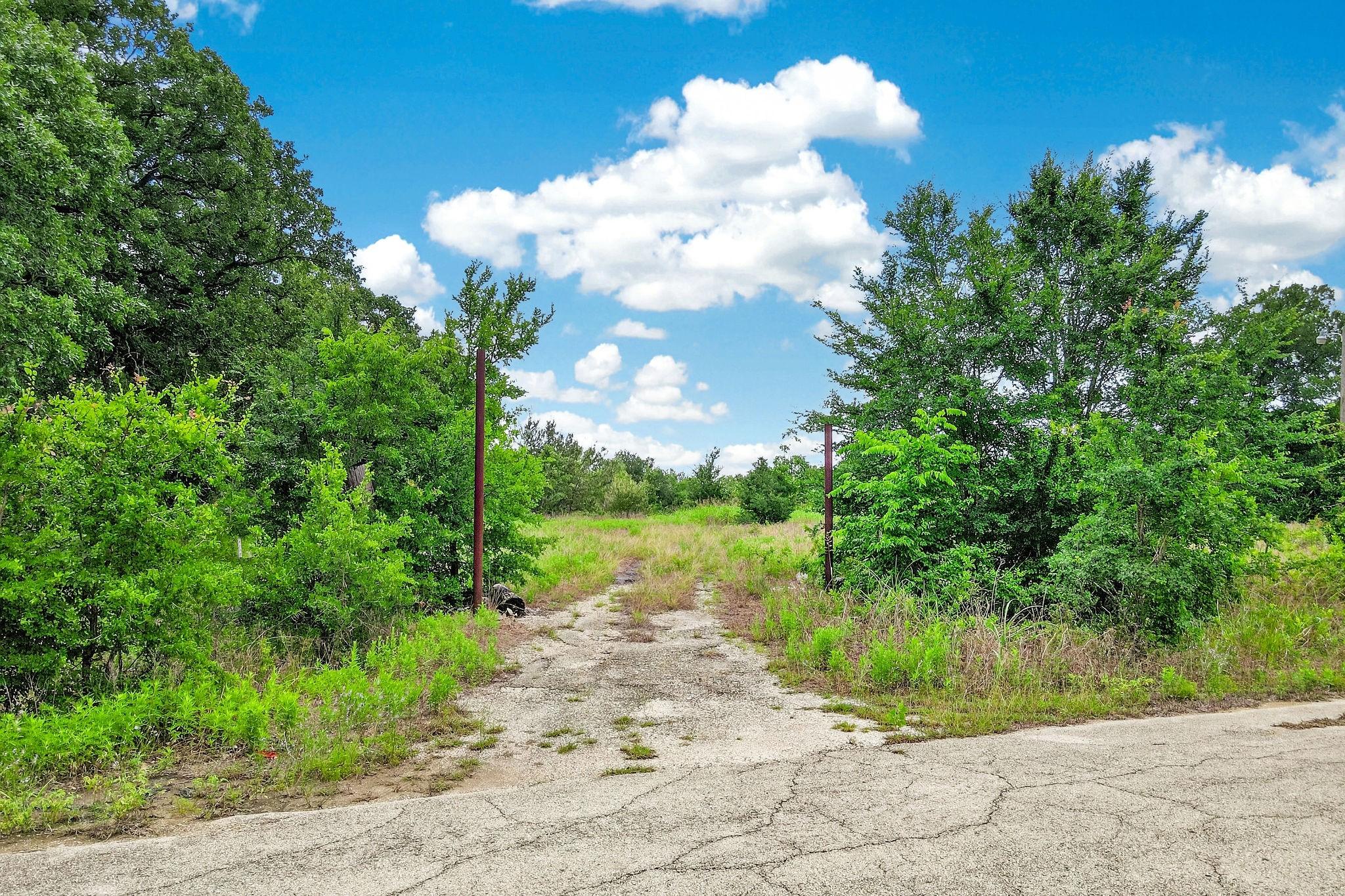 Lynette Cir, Bryan, TX 77807
