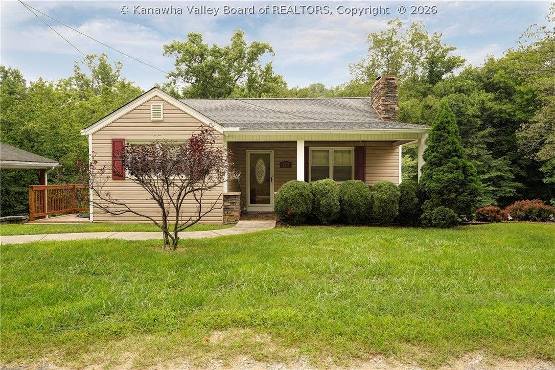 Dutch Rd, Charleston, WV 25302