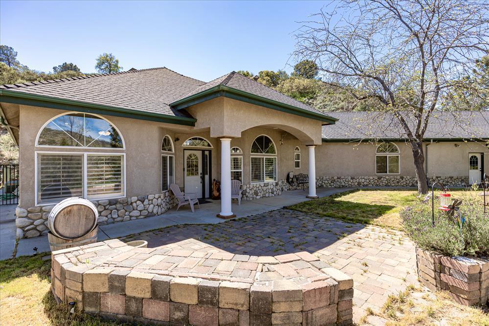 Cumberland Rd, Tehachapi, CA 93561