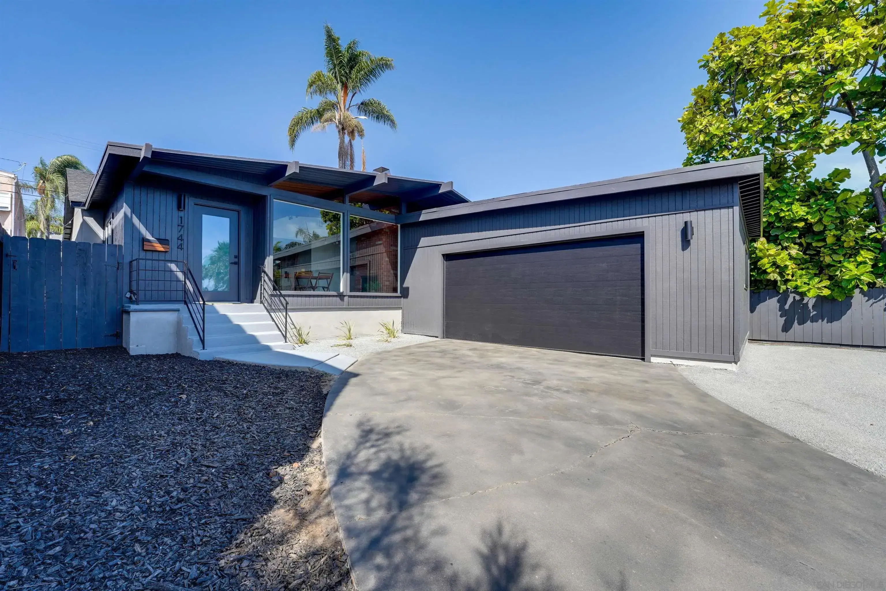 Law St, San Diego, CA 92109
