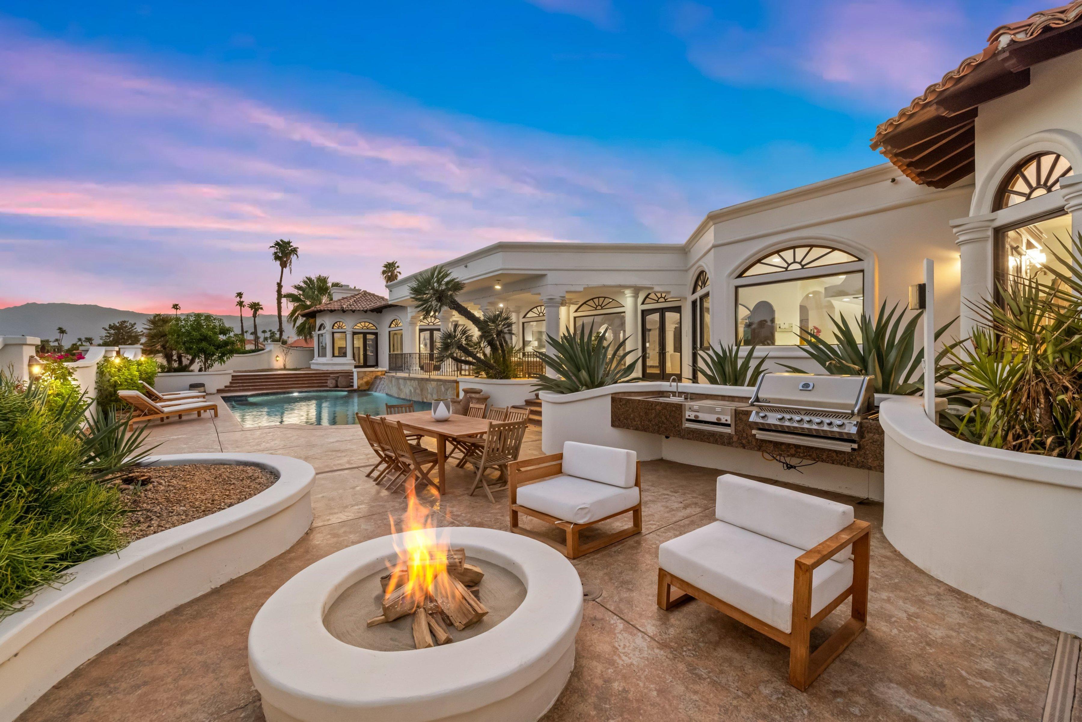 Crest Lake Dr, Palm Desert, CA 92211
