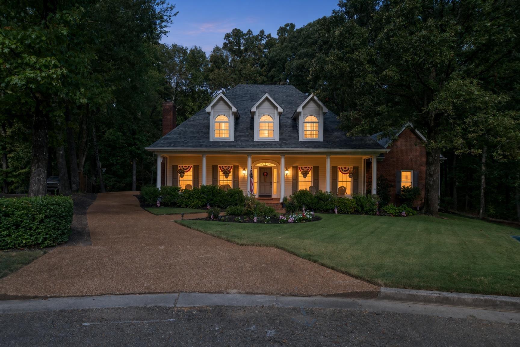 Wood Glen Cv, Cordova, TN 38016