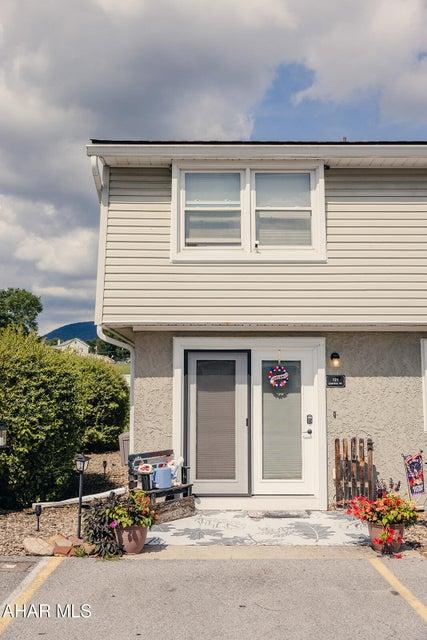 Campbell Dr, Duncansville, PA 16635