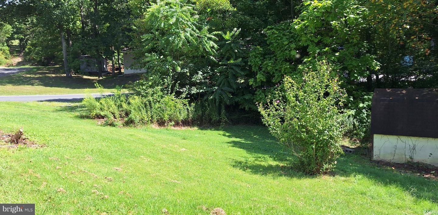 Mount Laurel Dr, Ridgeley, WV 26753