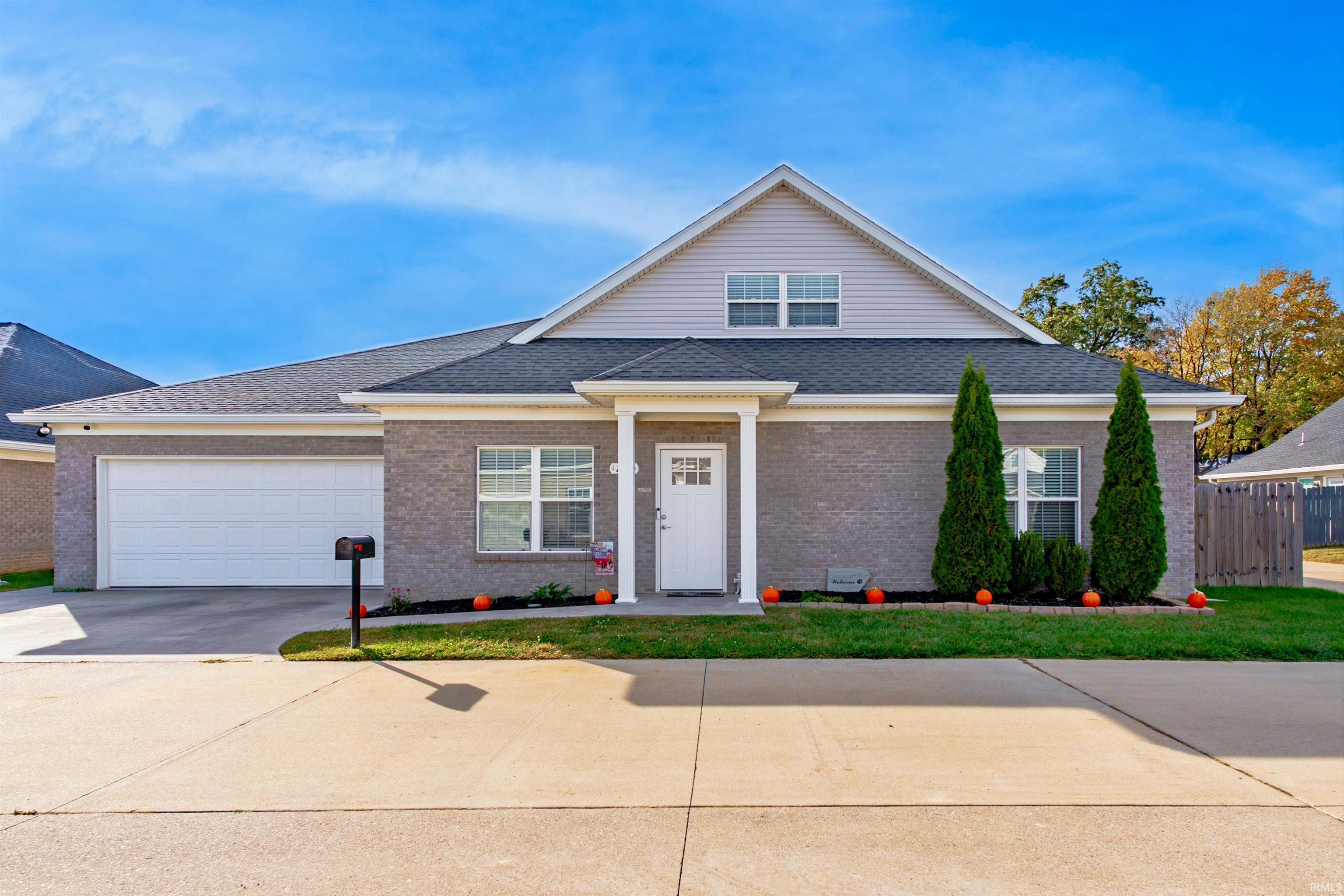 Pecan Trce, Evansville, IN 47715