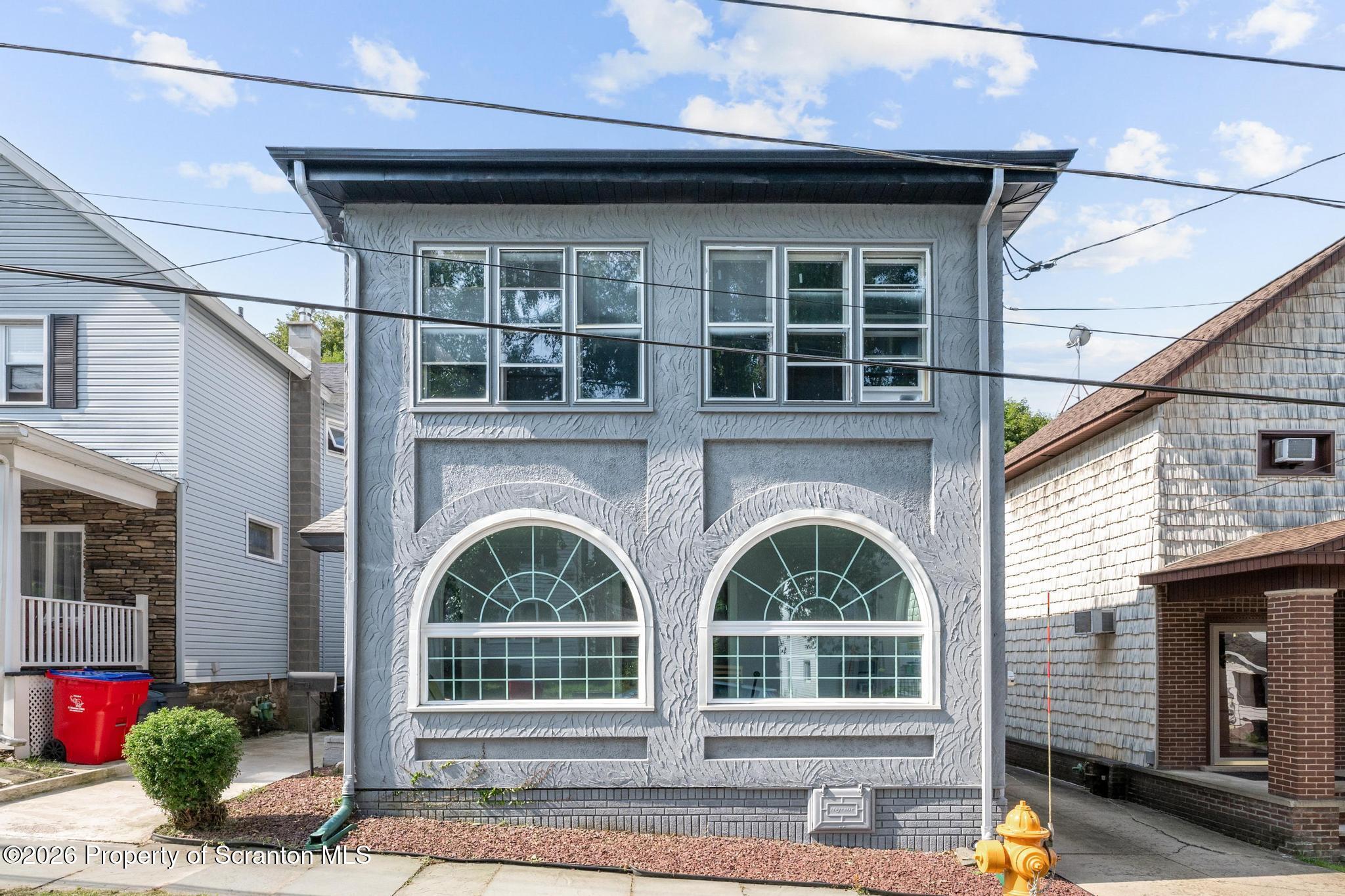 Darte Ave, Carbondale, PA 18407