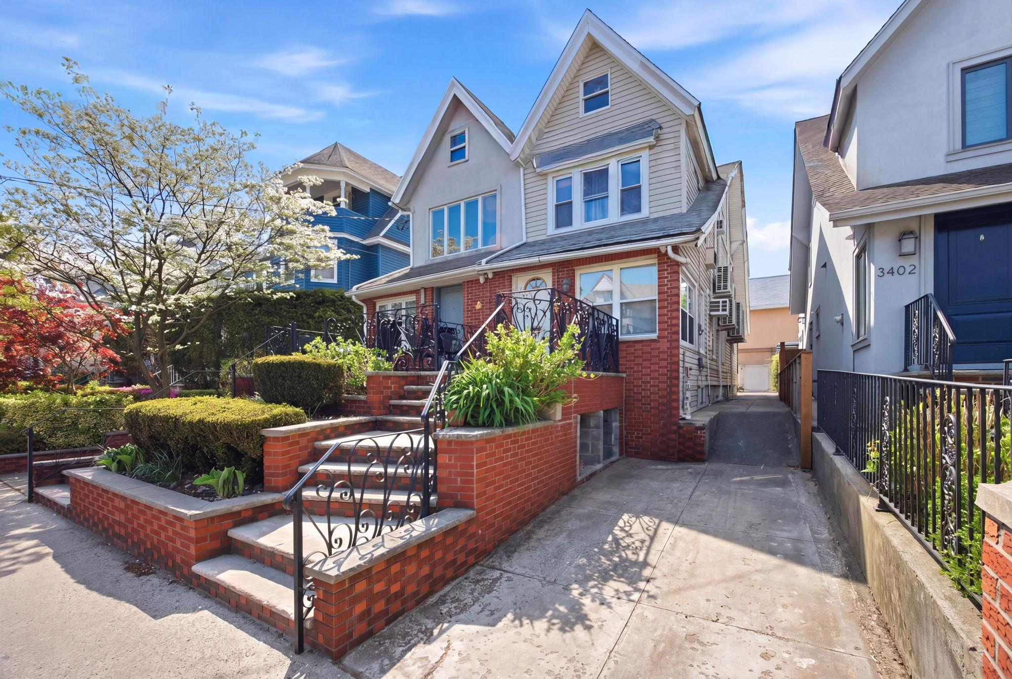 Avenue L, Brooklyn, NY 11210
