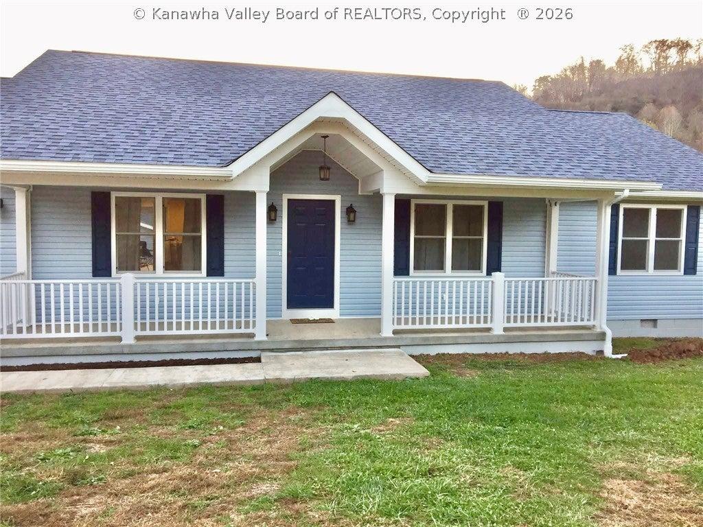 Servia Elmira Rd, Duck, WV 25063