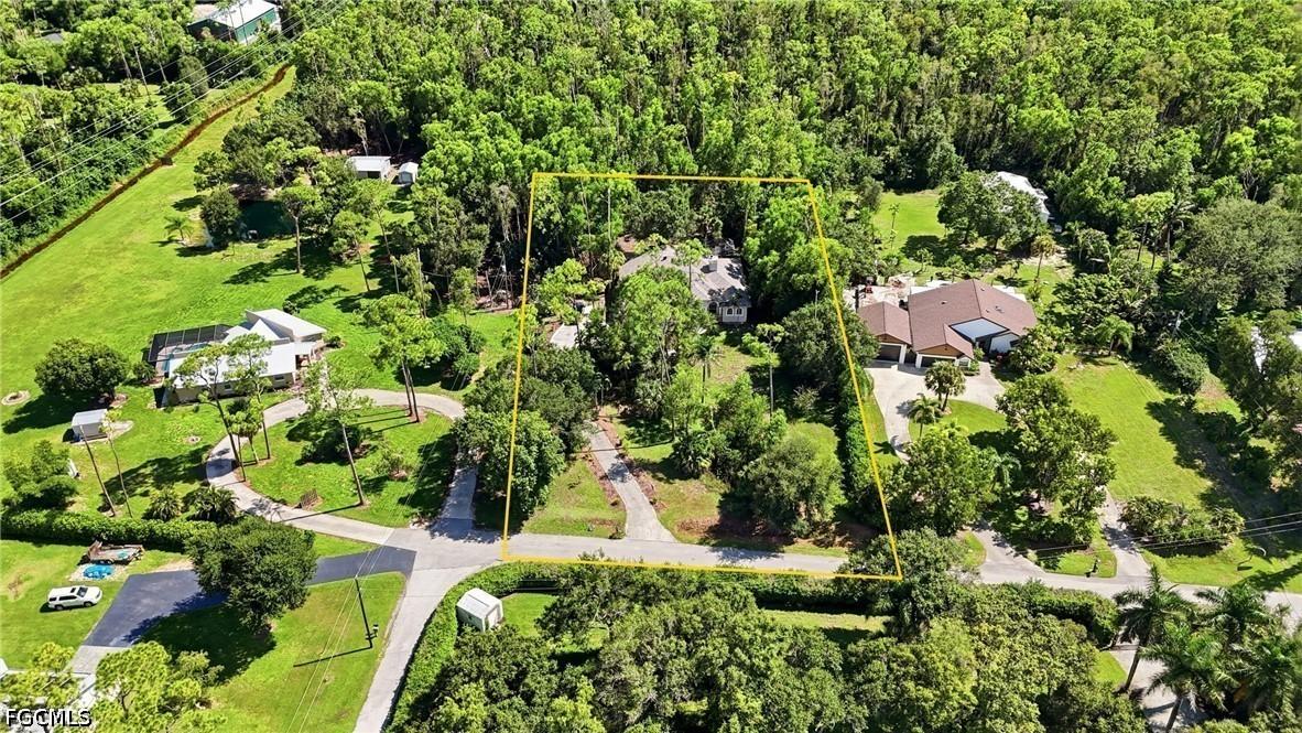 Briarwood Ter, Fort Myers, FL 33912