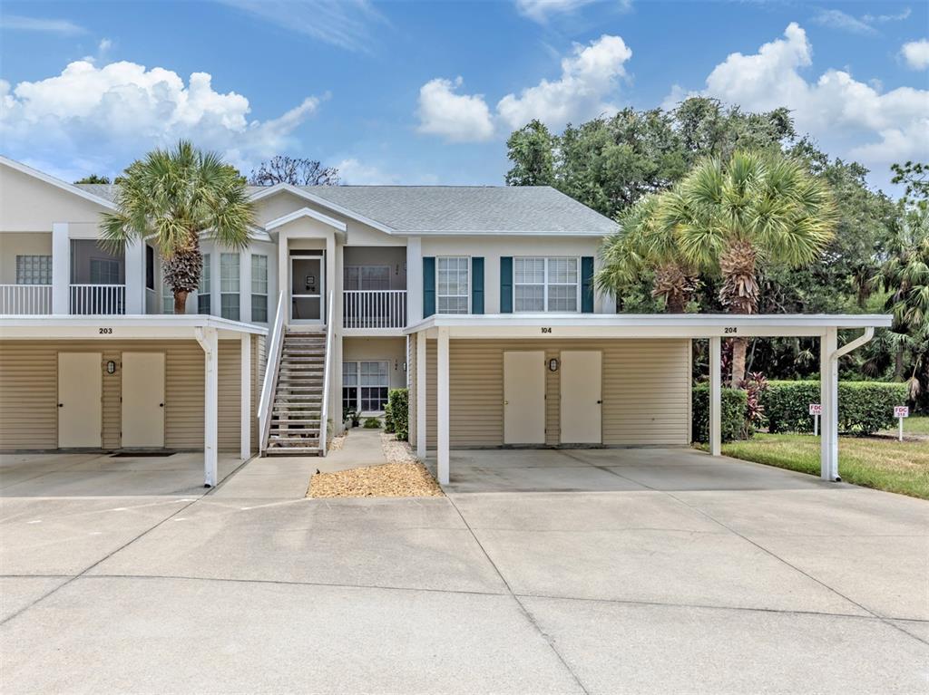 Clearbrook Cir, Venice, FL 34292