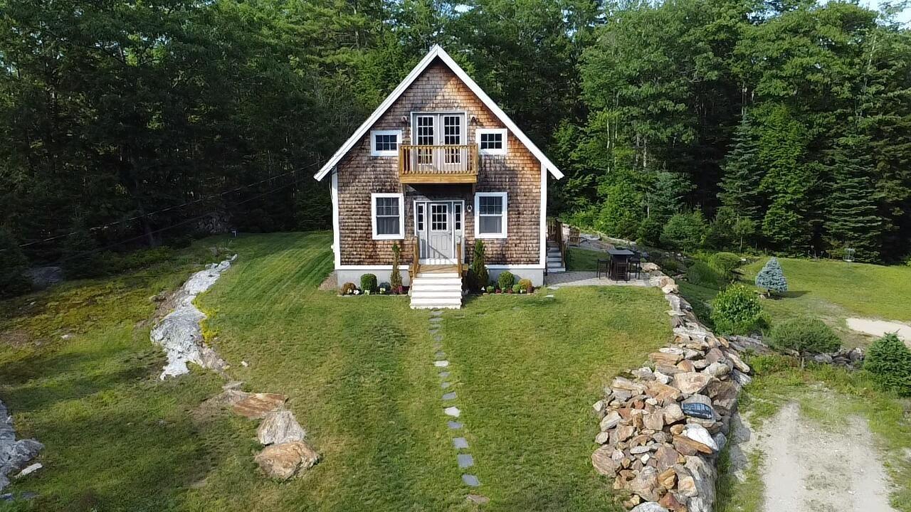 Greystone Ln, Brunswick, ME 04011