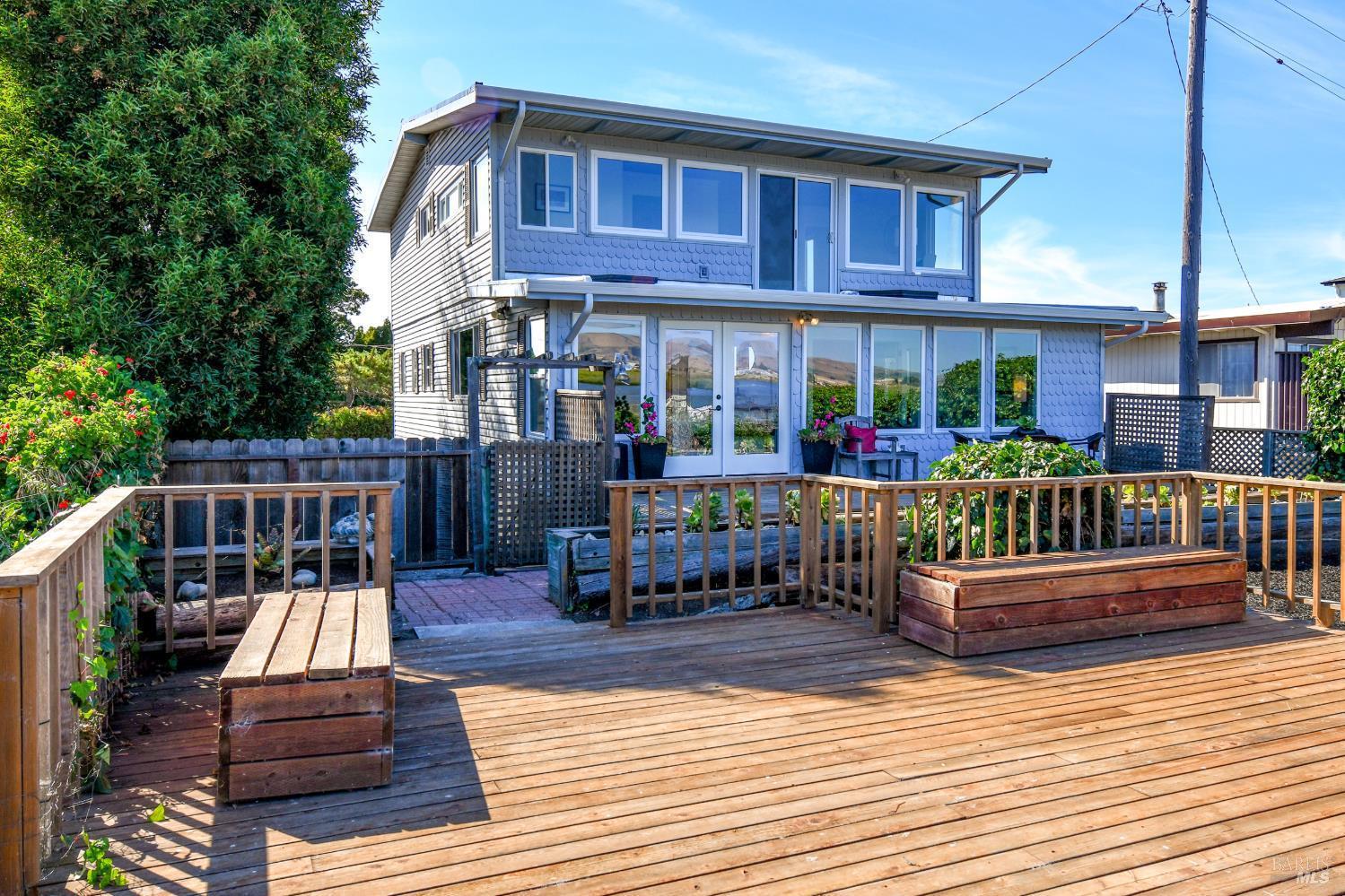 Milton Rd, Napa, CA 94559