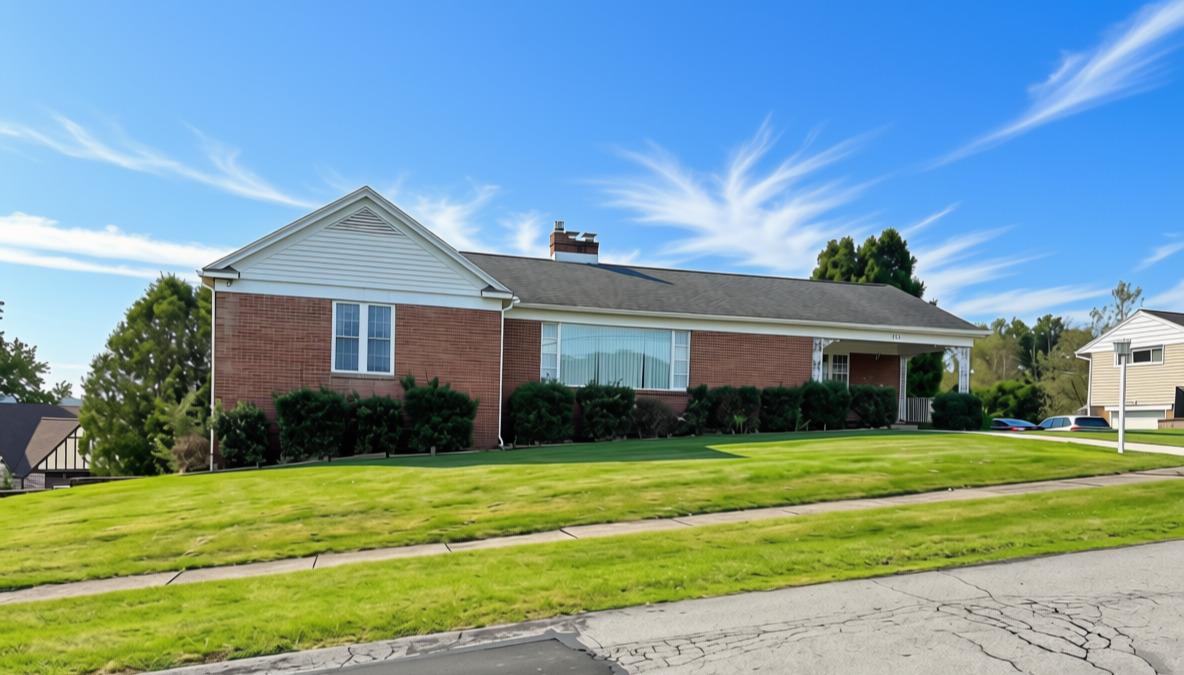 E Sheridan Ave, Du Bois, PA 15801