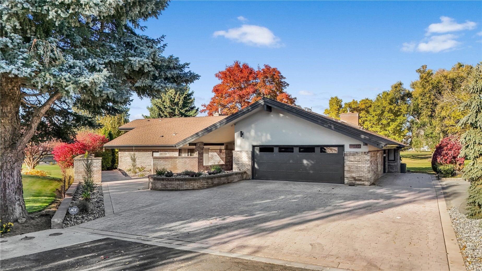 S Skylark Way, Othello, WA 99344