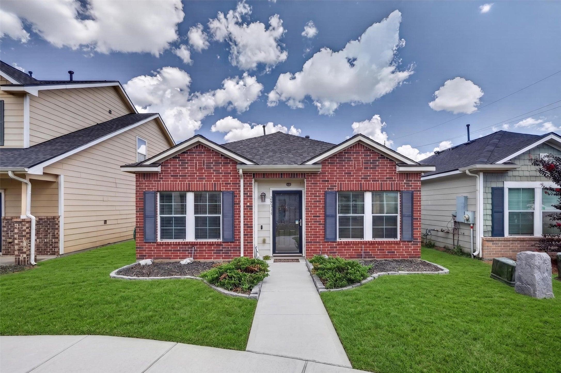 Sycamore Crest Ln, Katy, TX 77449