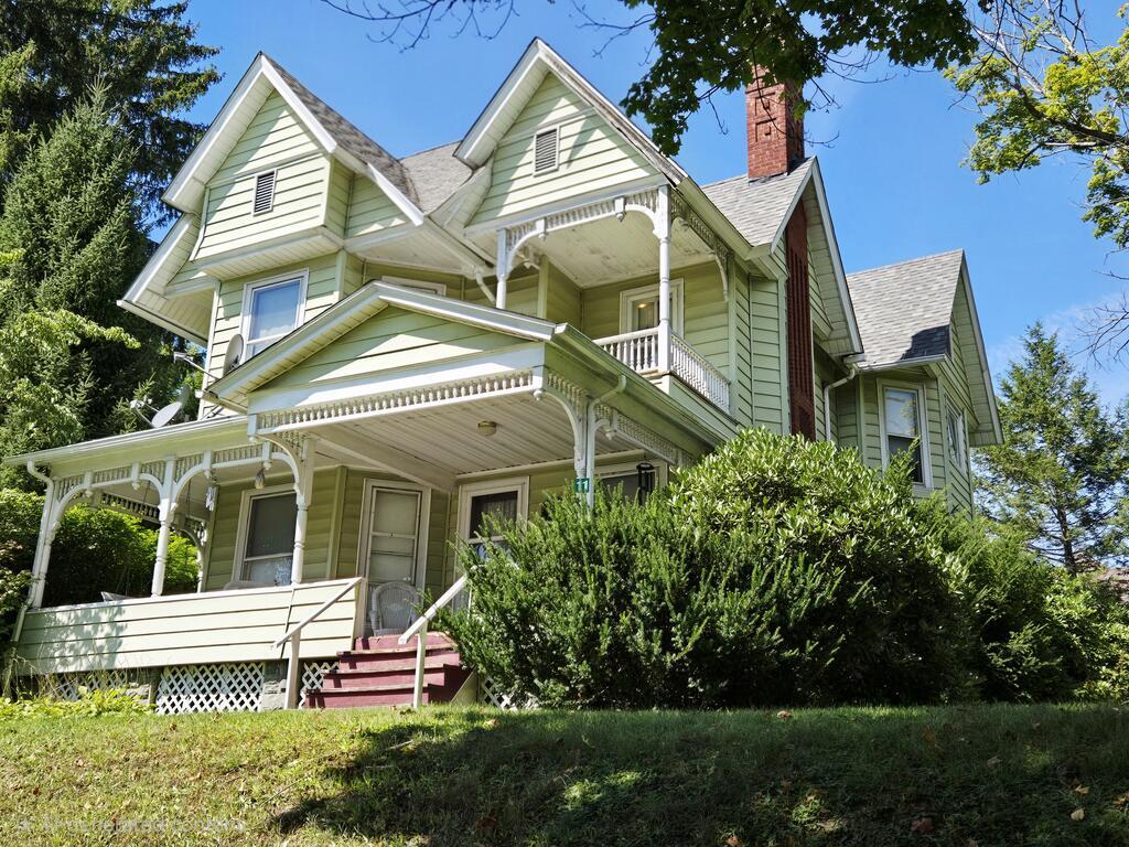 Locust Ave, Towanda, PA 18848