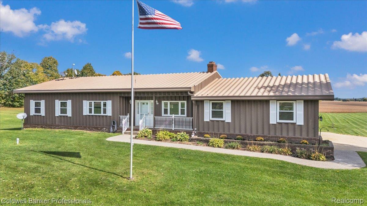 N Blacks Corners Rd, Imlay City, MI 48444