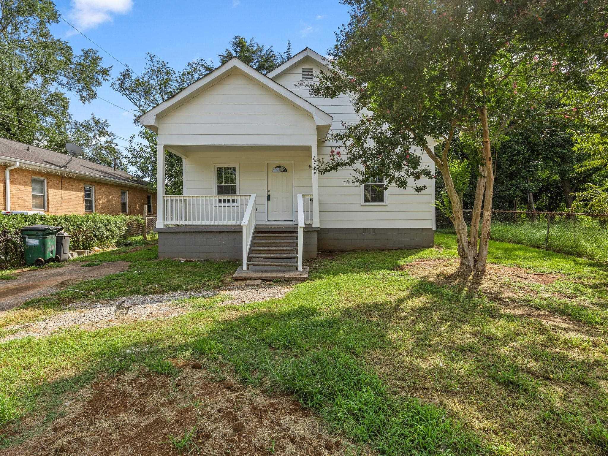 Bradley St, Spartanburg, SC 29303