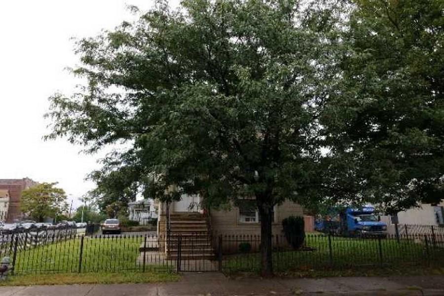 S Harrison St, East Orange, NJ 07018