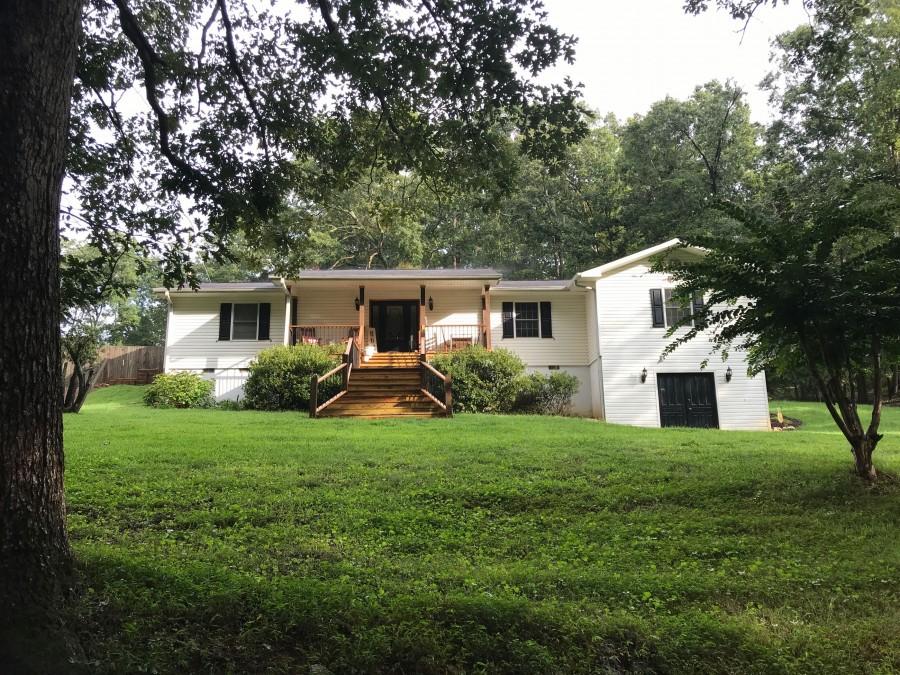 Walter Stover Rd, Gainesville, GA 30501