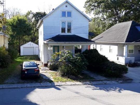 Benner St, Tiffin, OH 44883