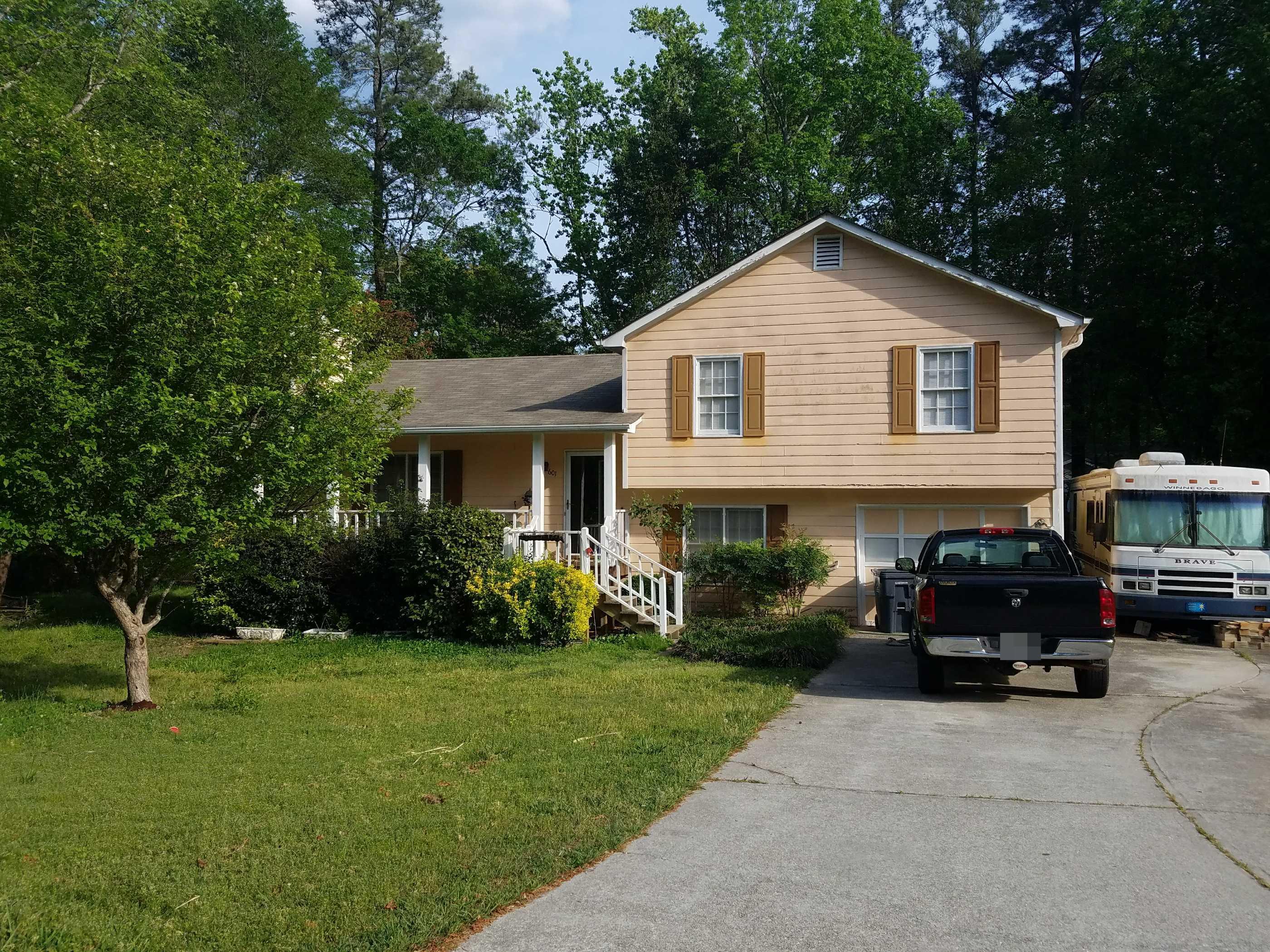 Granite Ln, Loganville, GA 30052