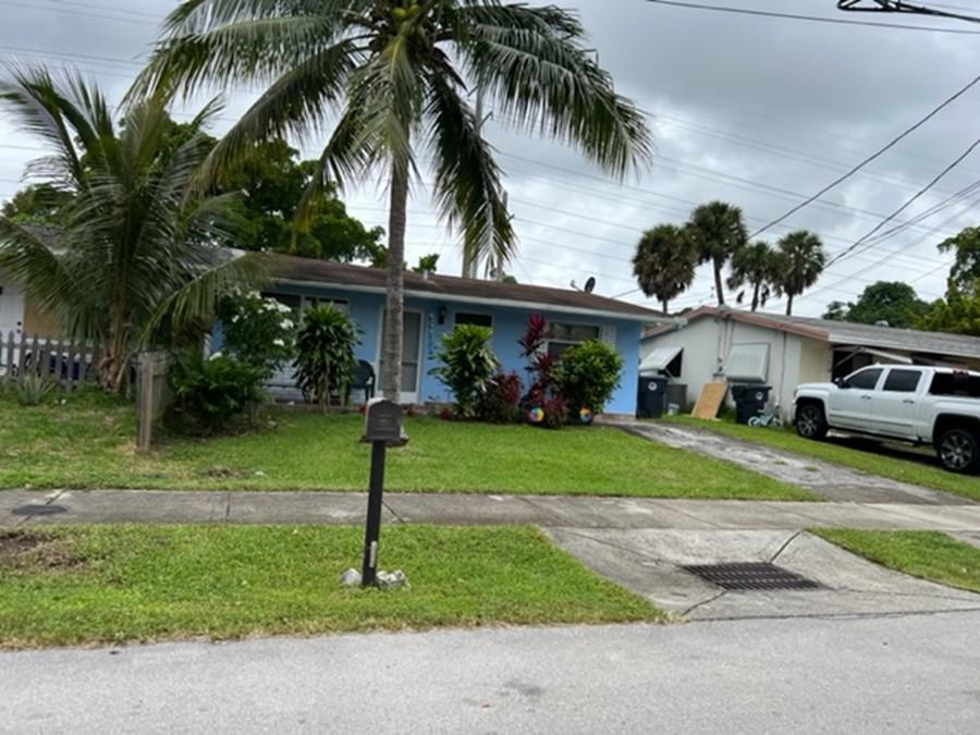 Sw 70th Way, North Lauderdale, FL 33068