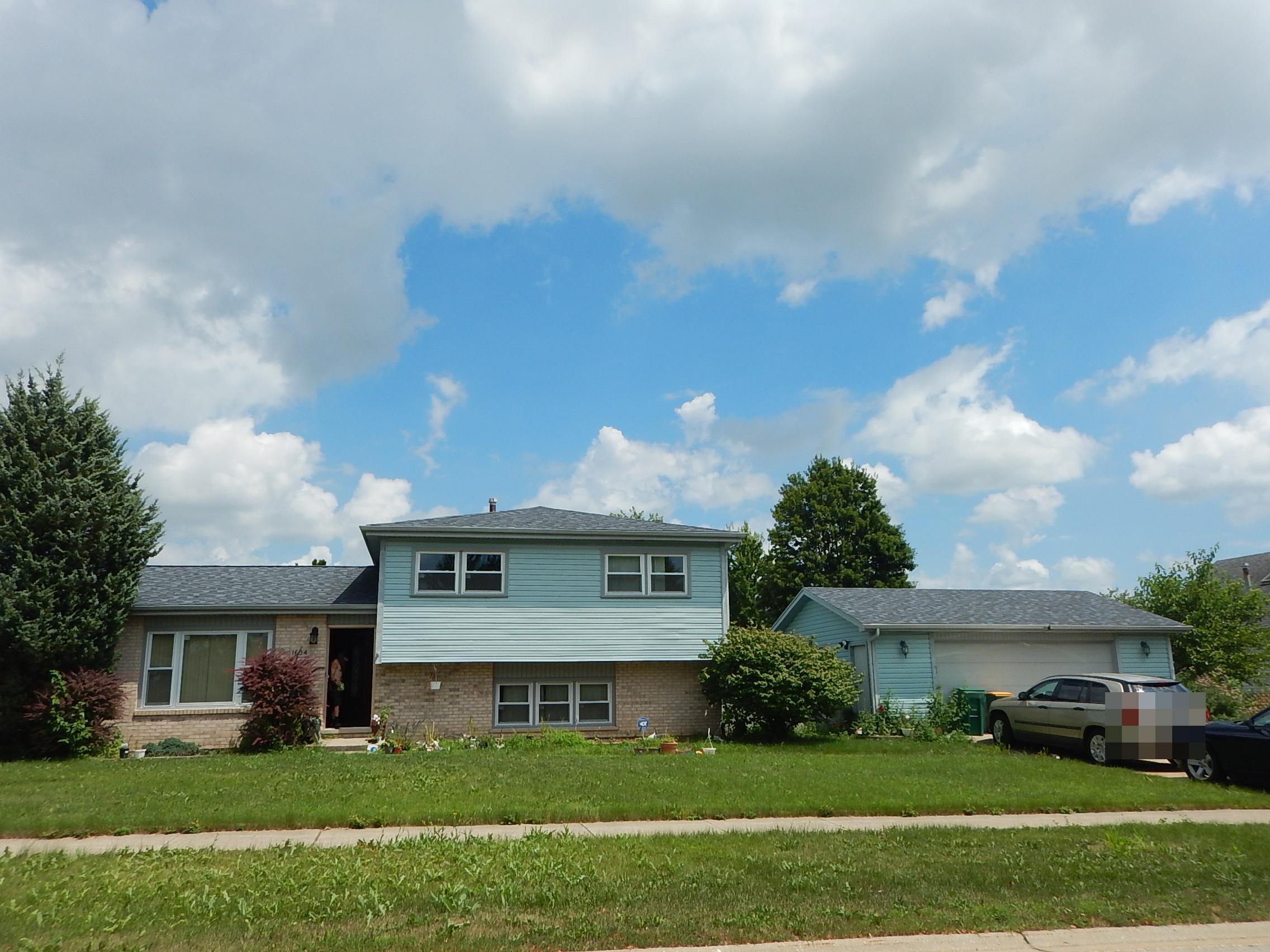 Connor St, Lockport, IL 60441