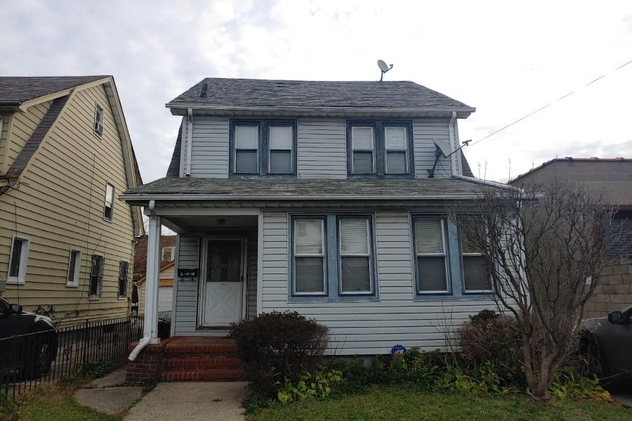 205th Pl, Saint Albans, NY 11412