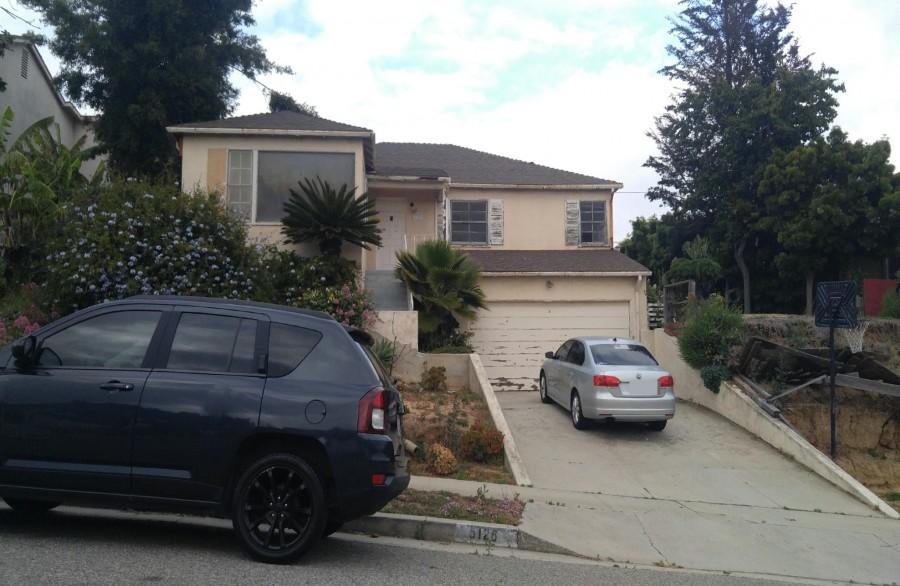 Brea Crest Dr, Los Angeles, CA 90043