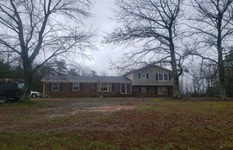 Alexis High Shoals Rd, Dallas, NC 28034